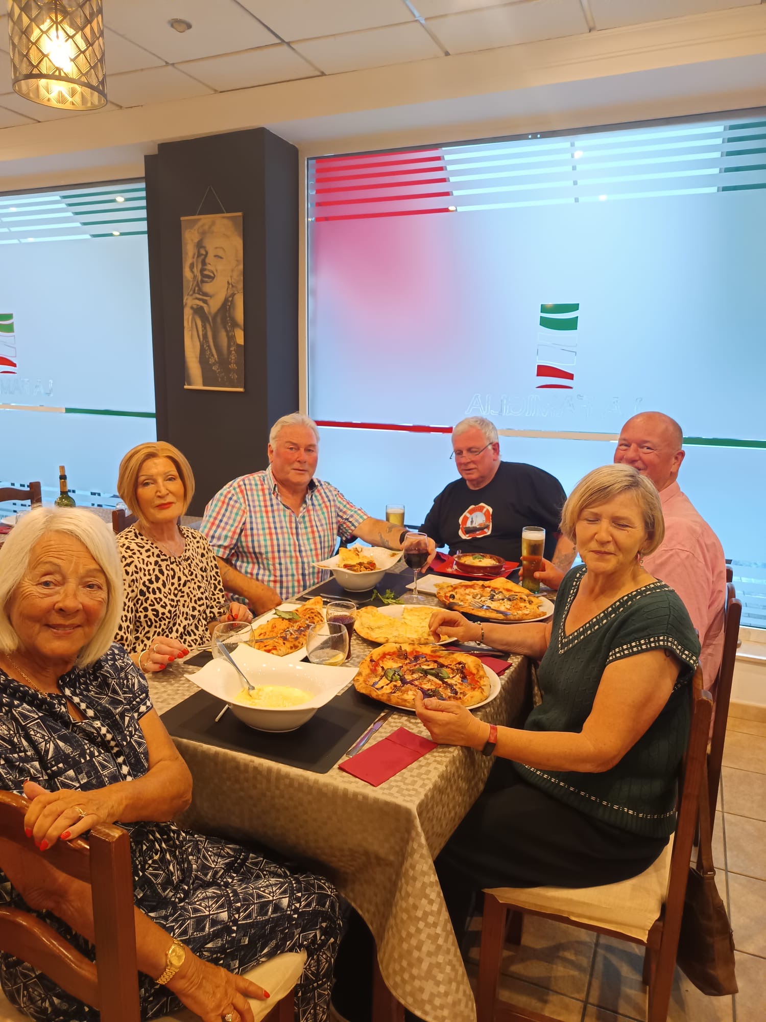 Foto de La Famiglia Catral 10